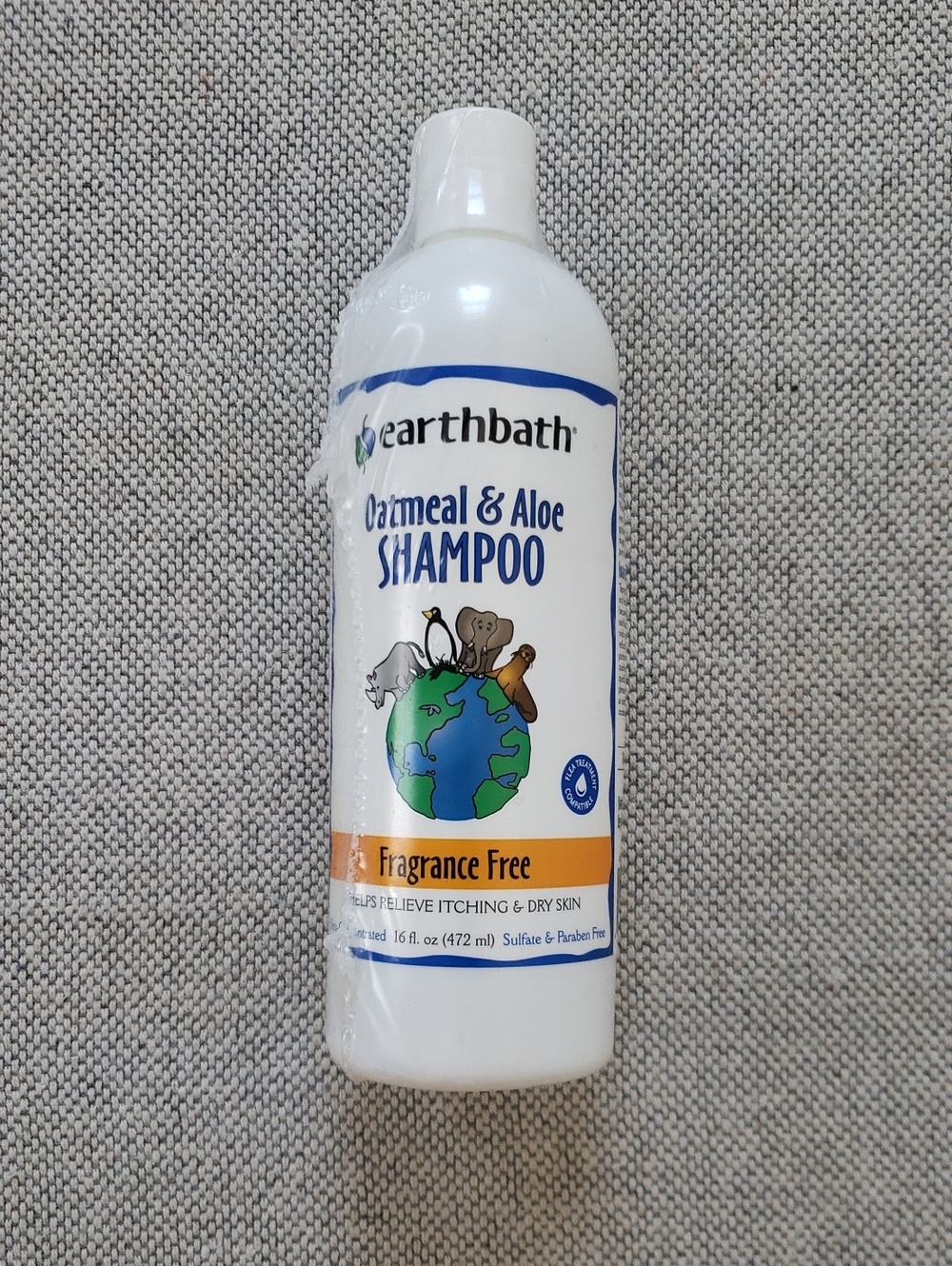 Earthbath Oatmeal & Aloe, Dog Shampoo, Fragrance Free 16 fl. oz.